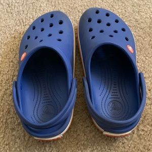 Kids Crocs sz 3